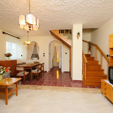 Daisy 1 By Interhome * Balatonmariafurdo