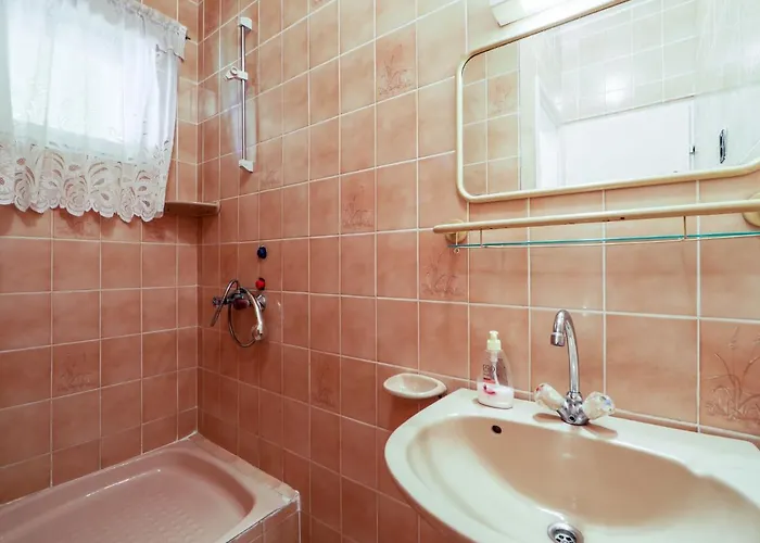 Daisy 1 By Interhome Appartement Balatonmáriafürdő