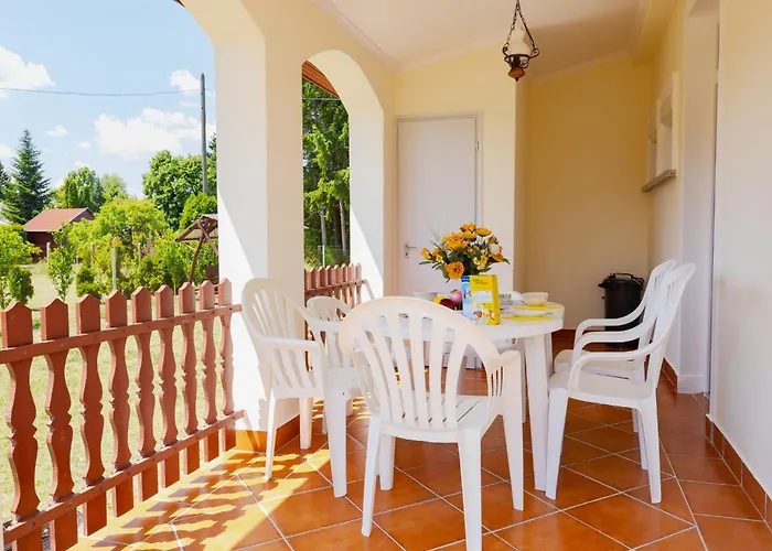 Daisy 1 By Interhome Appartement