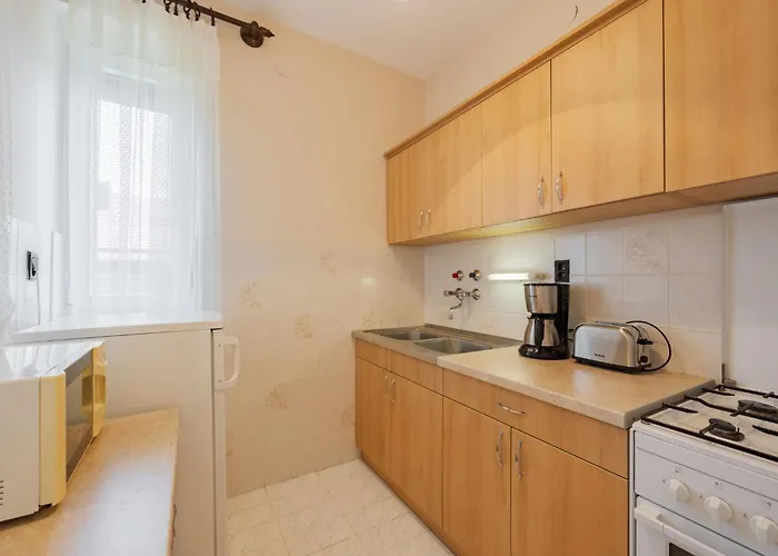 Appartement Daisy 1 By Interhome