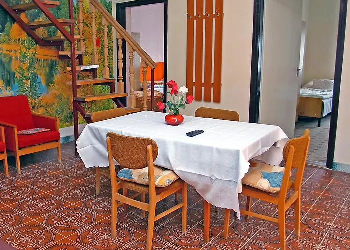 Appartement Daisy 1 By Interhome